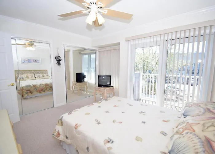 Harbour Island 45g Townhouse Holiday home